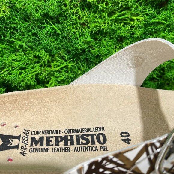 Mephisto Women's Helen Thong Leather Sandals - Picture 9 of 10